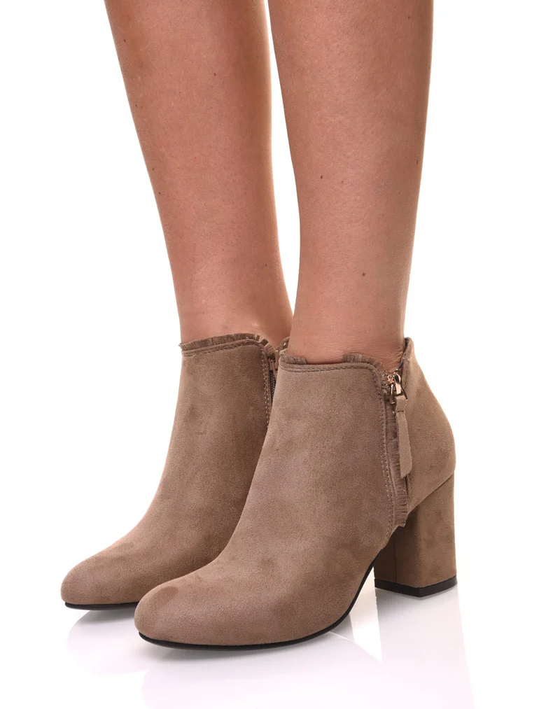 Bottines taupes à petit talon
