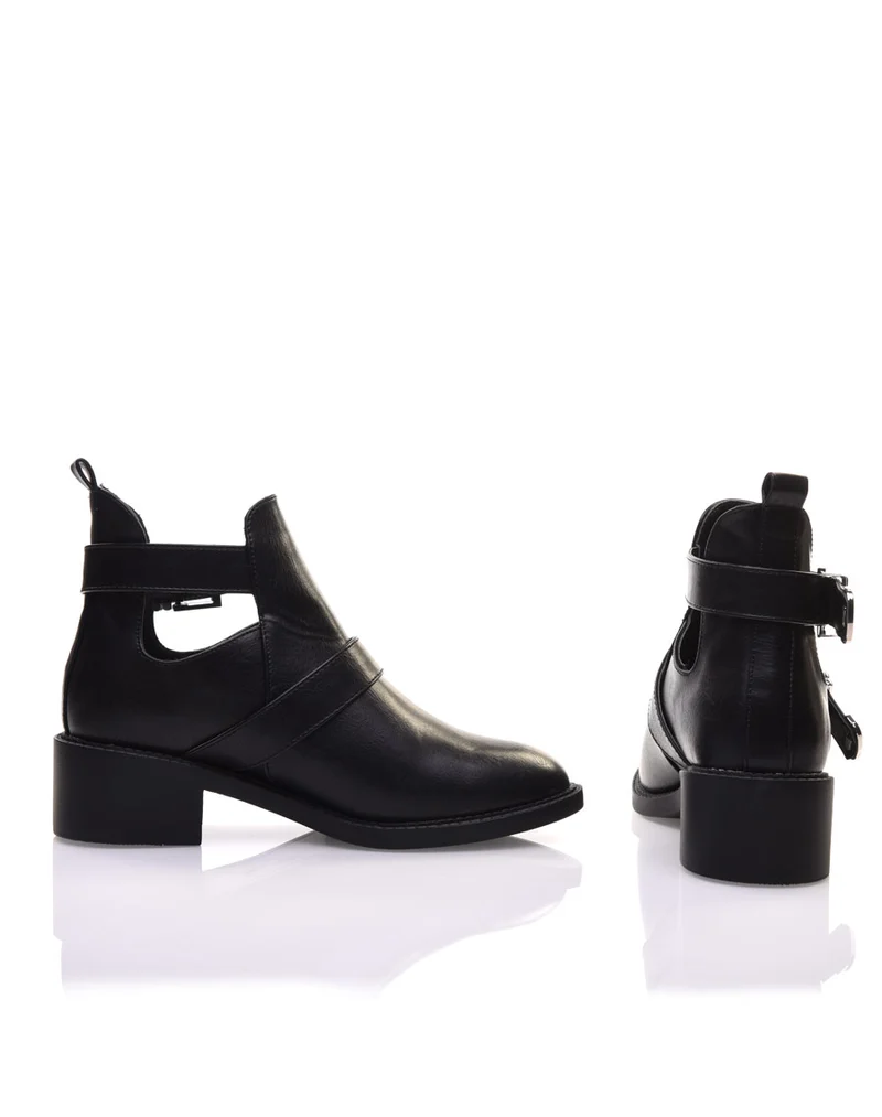 Bottines ajourées noires