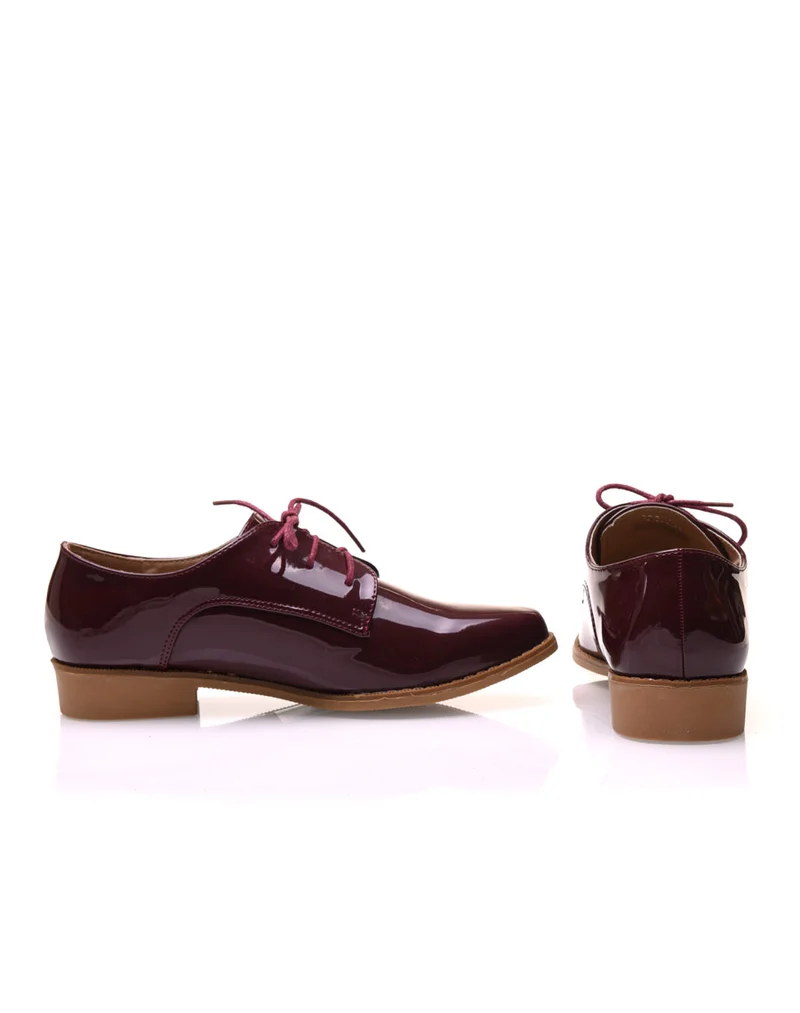 Derbies bordeaux vernis