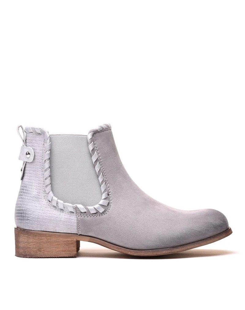 Bottines plates gris clair bi matières à détails
