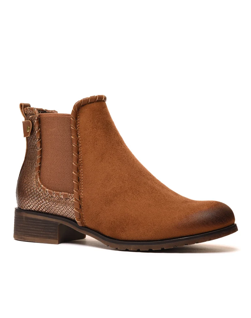 Bottines plates bi matières camel avec détails