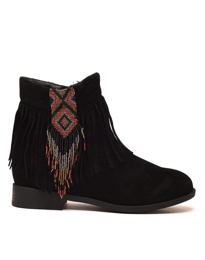 Bottines noires à franges et perles