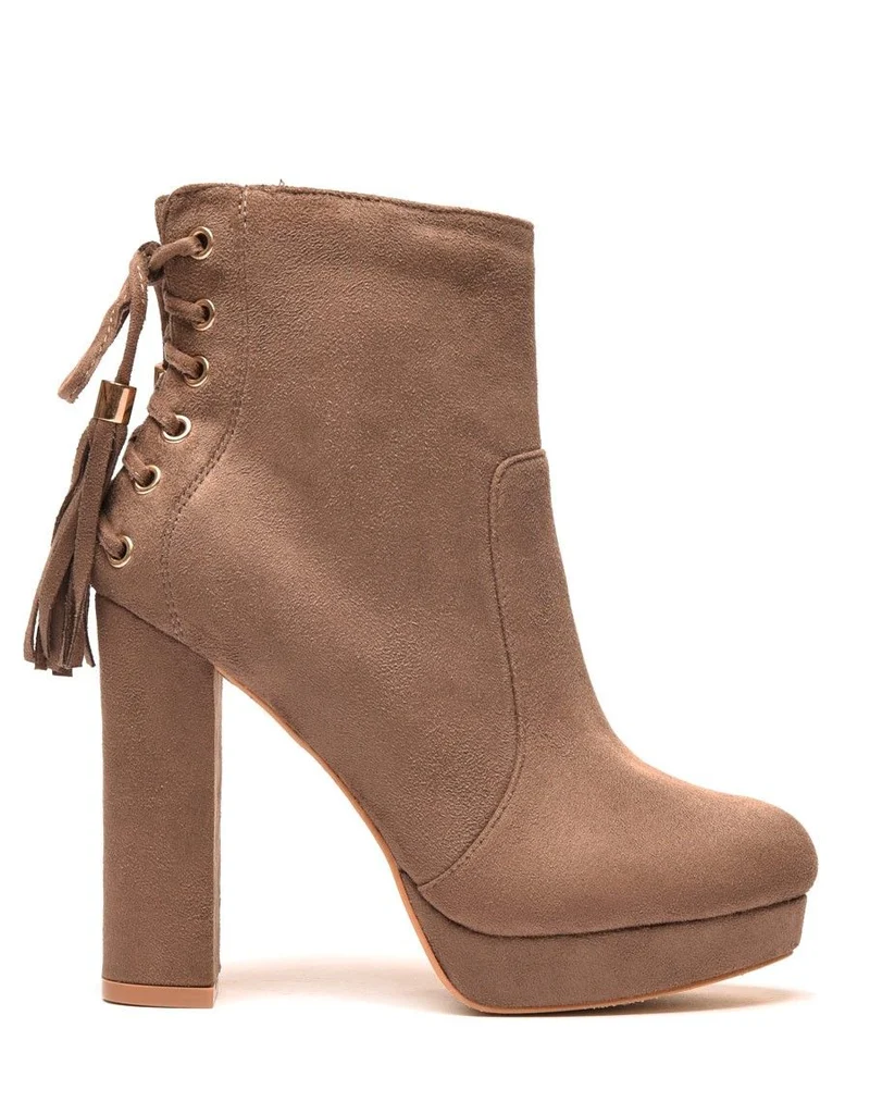 Bottines taupes à talons hauts et plateforme