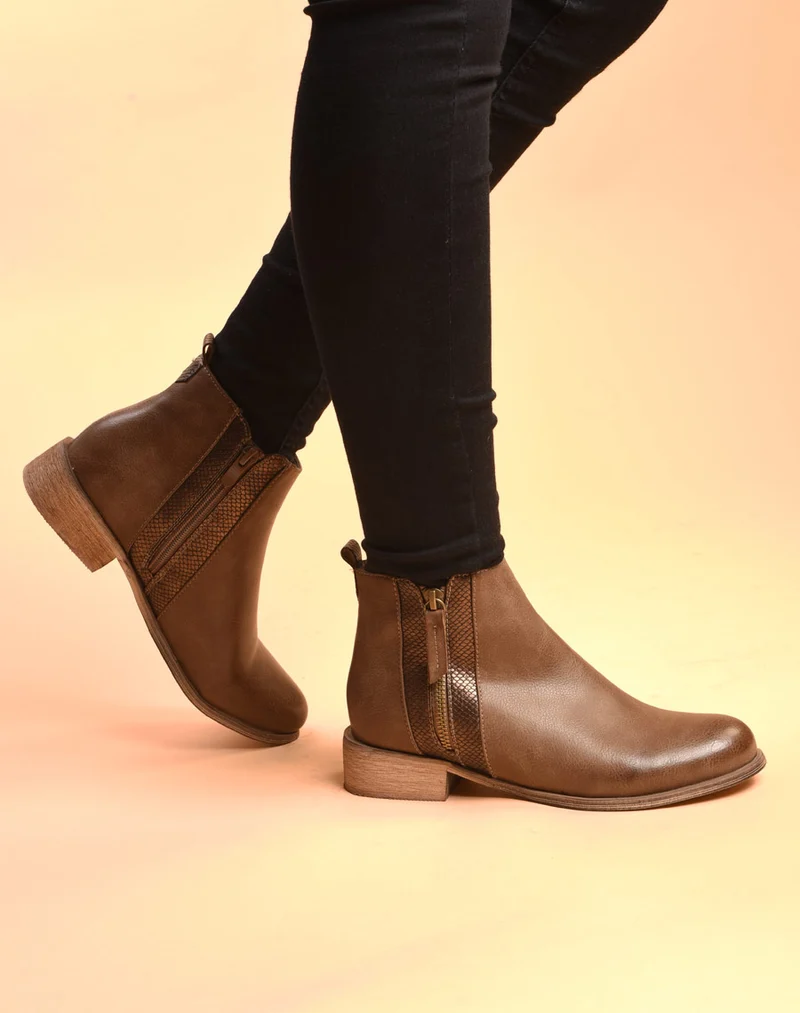 Bottines plates taupes avec motifs python