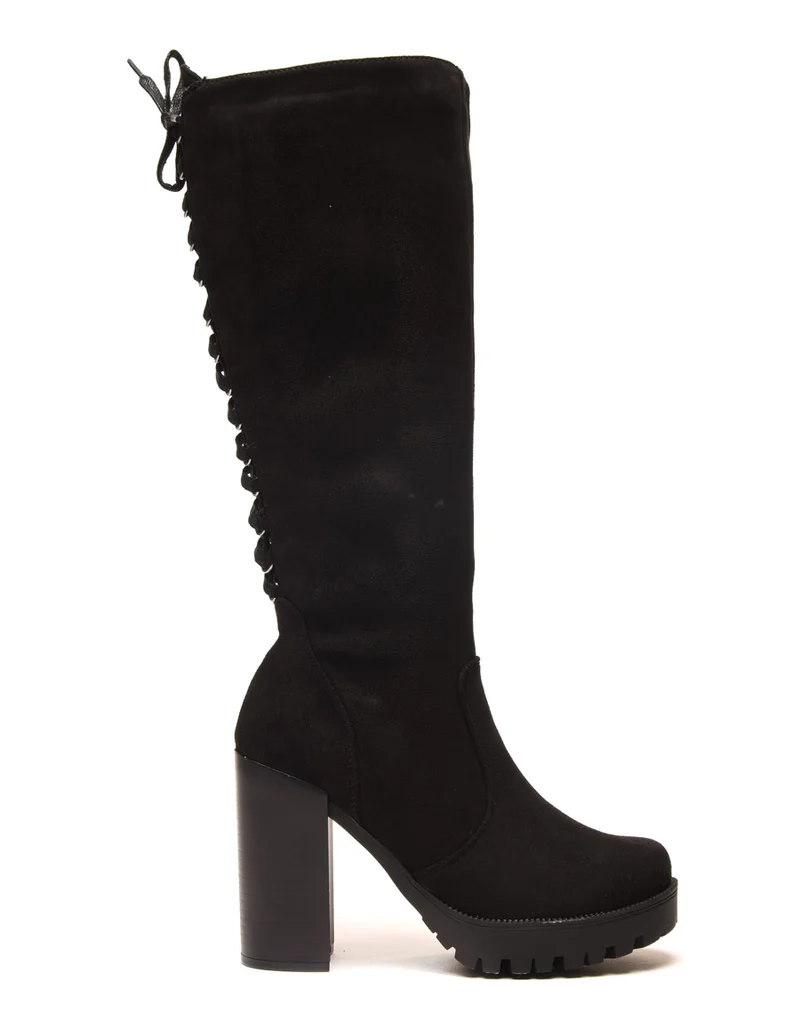 Bottes noires avec lacet façon corset à l'arrière