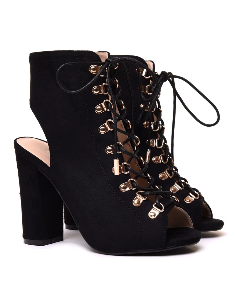 Sandales en suédines ouvertes noires à talons