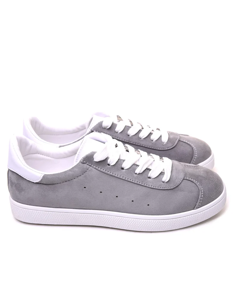 Sneakers en suédine grises
