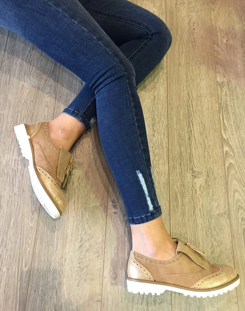 Derbies bi matières beige et champagne à franges
