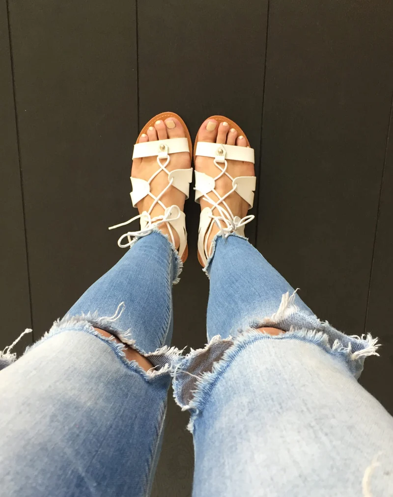 Nu-pieds blanc à lacet