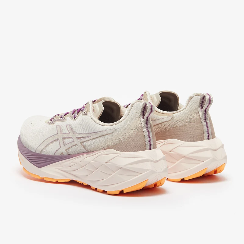 Asics Novablast 4 Nature Bathing pour Femme