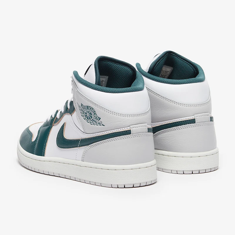 Air Jordan 1 Mid SE