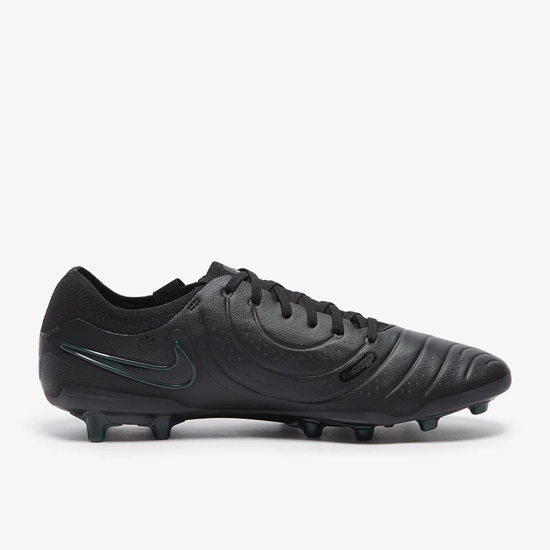 Nike Chaussure de foot basse à crampons pour terrain synthét