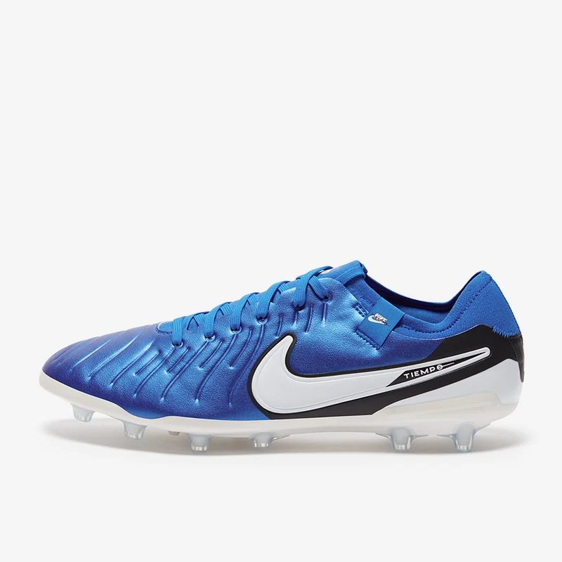 Nike Chaussure de foot basse à crampons pour terrain synthét