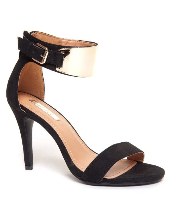 Sandale à talon noire de Bellucci