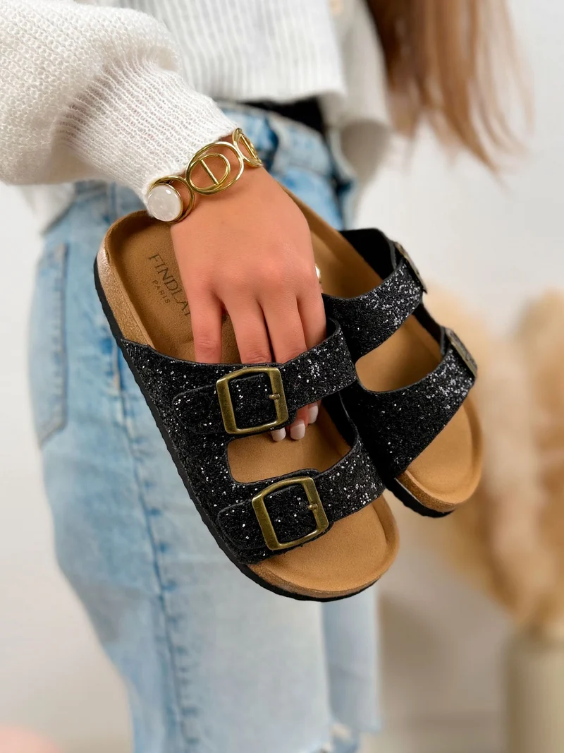 Mule femme noire élégante à doubles brides pailletées et boucles dorées