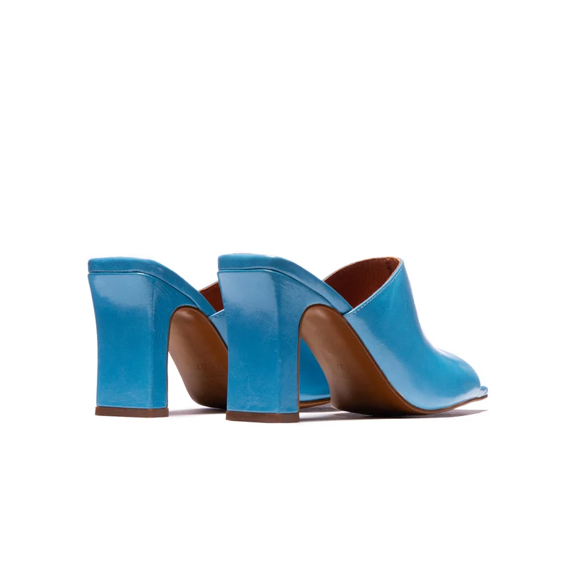 Nare Blue Leather