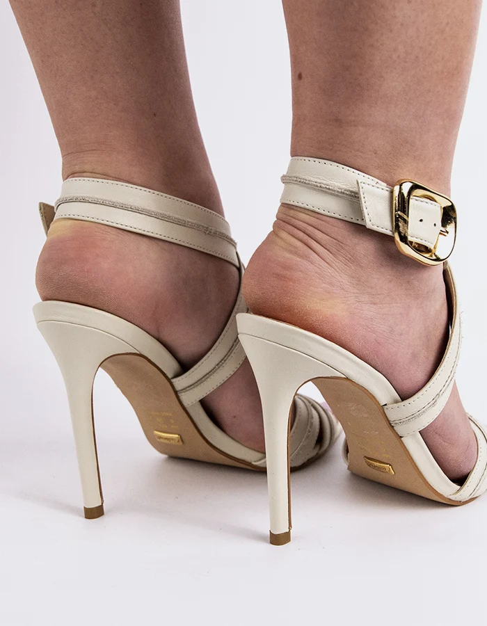 Gisele Off White Leather