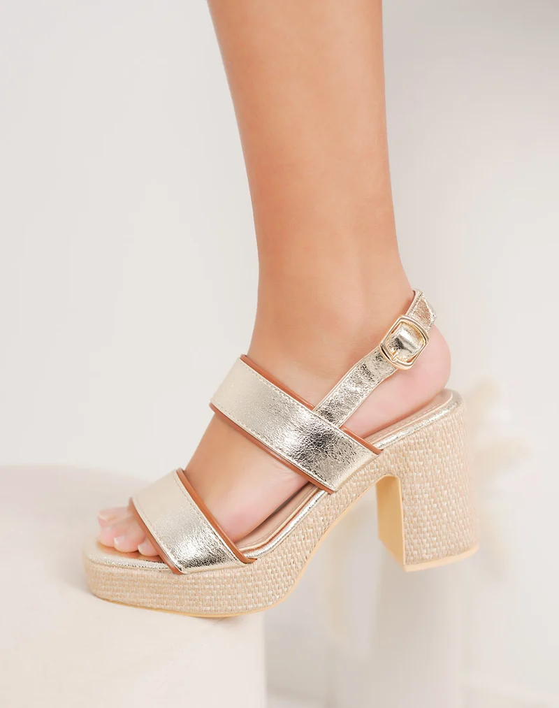 Sandale femme dorée à talon et plateforme en osier – Double bride élégante