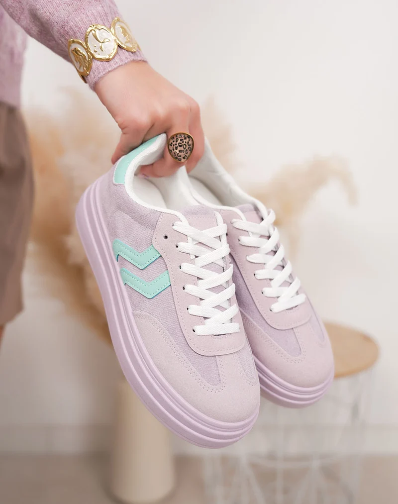 Basket femme violette tendance à plateforme épaisse et détails bleus