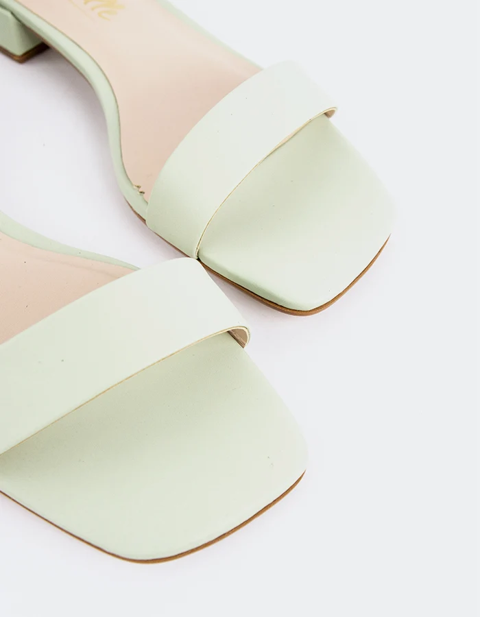 Yanna Mint Leather