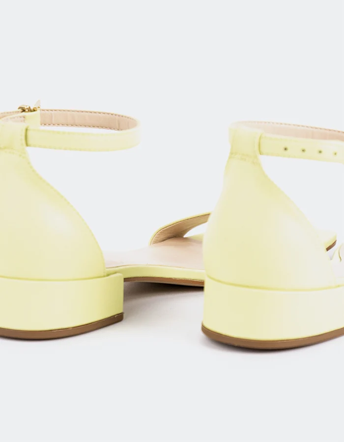 Yanna Light Yellow Leather