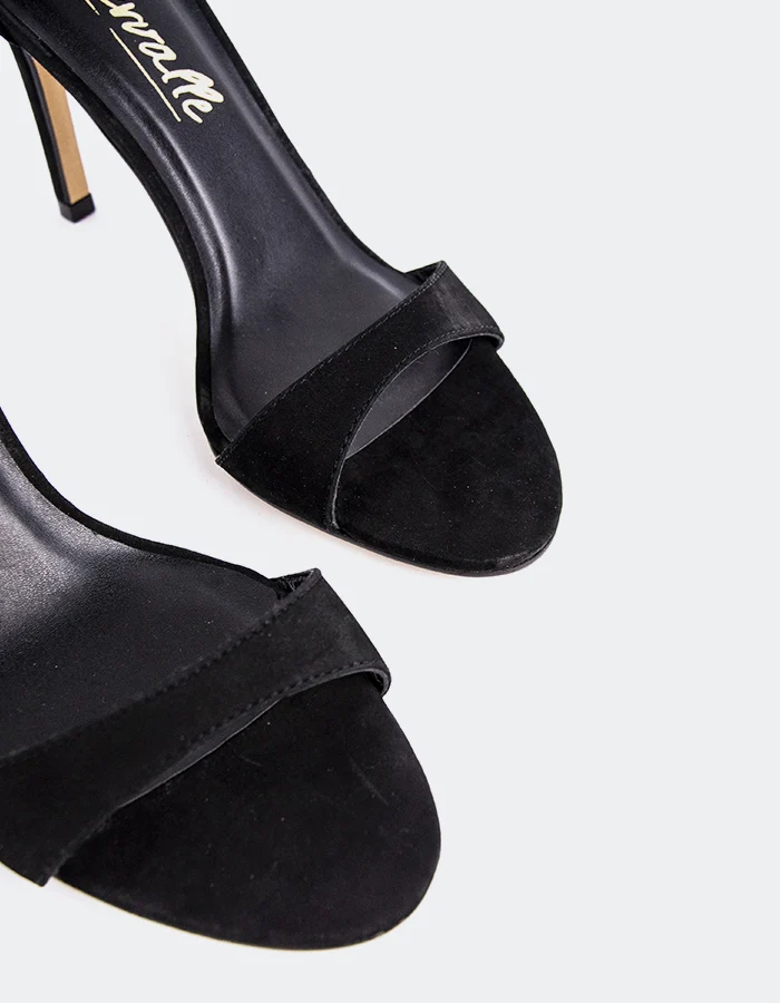 Amarah Black Nubuck