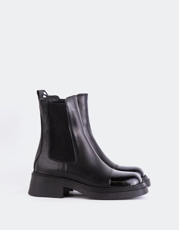 Verbena Black Leather