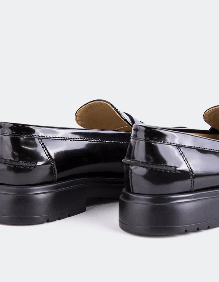 Corry Black Leather