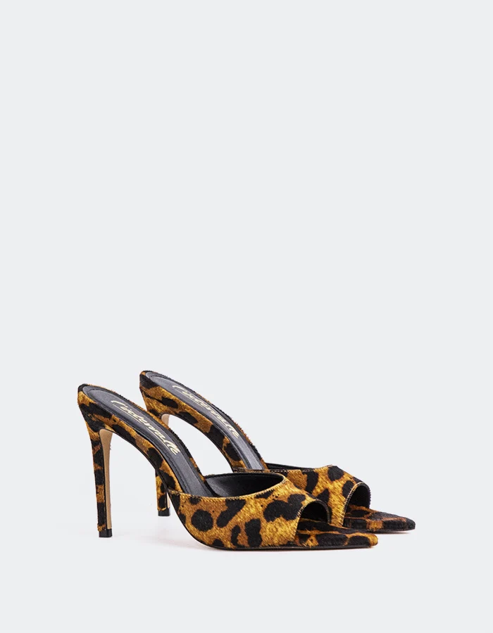 Thelma Leopard Pony