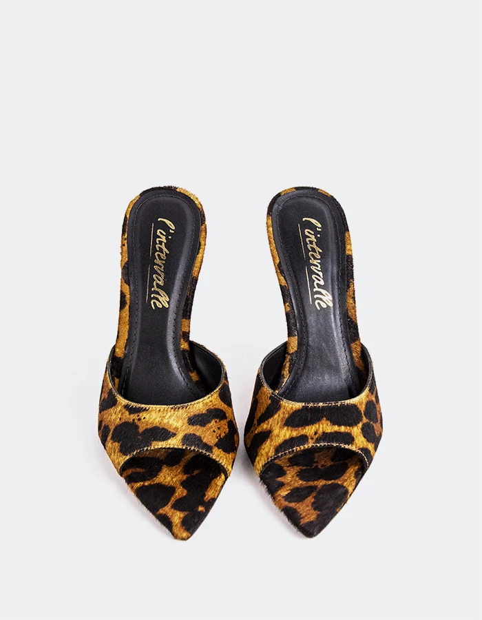 Thelma Leopard Pony