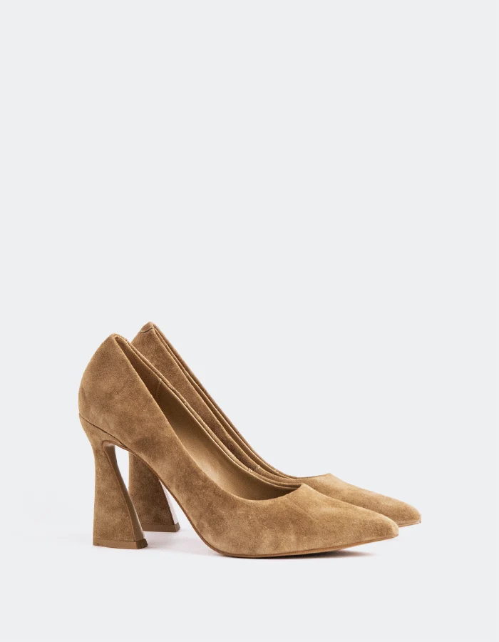 Amanda Camel Suede