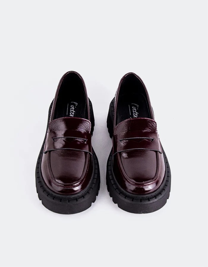 Lydia Burgundy Patent