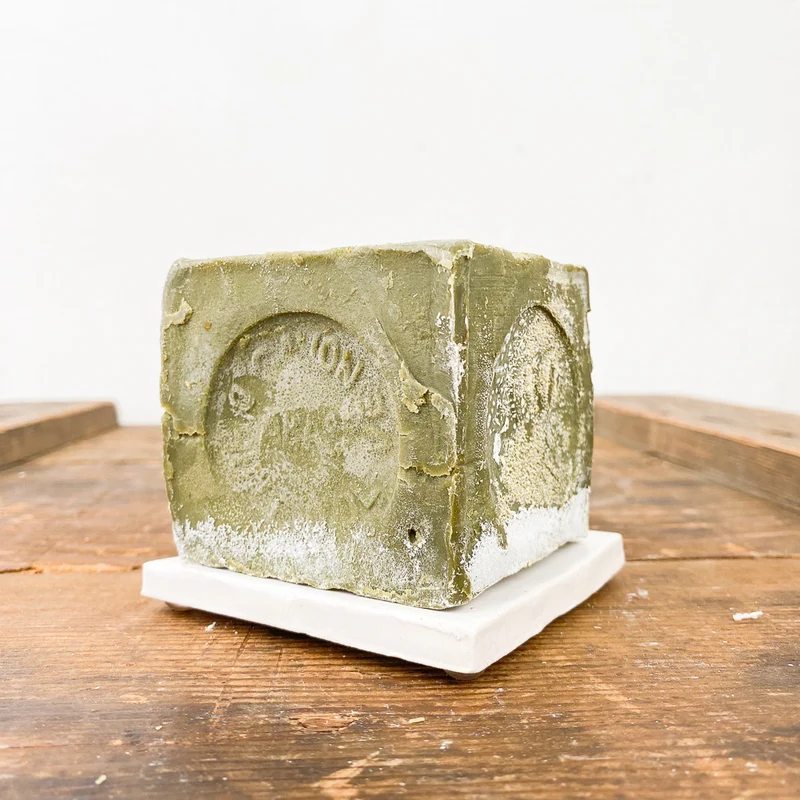 Porte-savon tomette émaillée blanche Maison Empereur