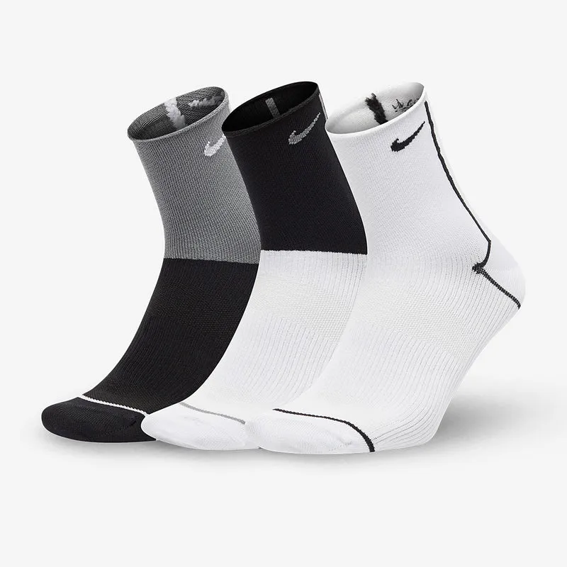 Chaussettes Cheville Nike Everyday Plus Clairweight pour Femme