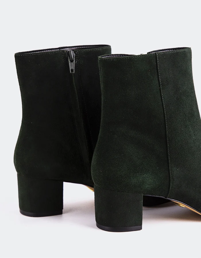 Gracyn Green Suede