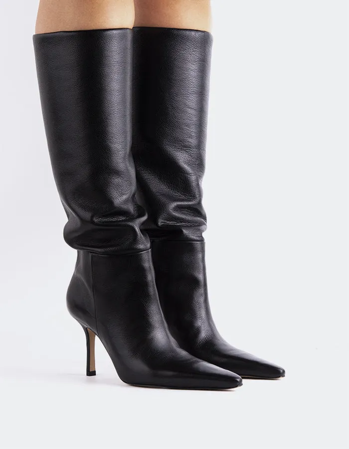 Gladez Black Leather
