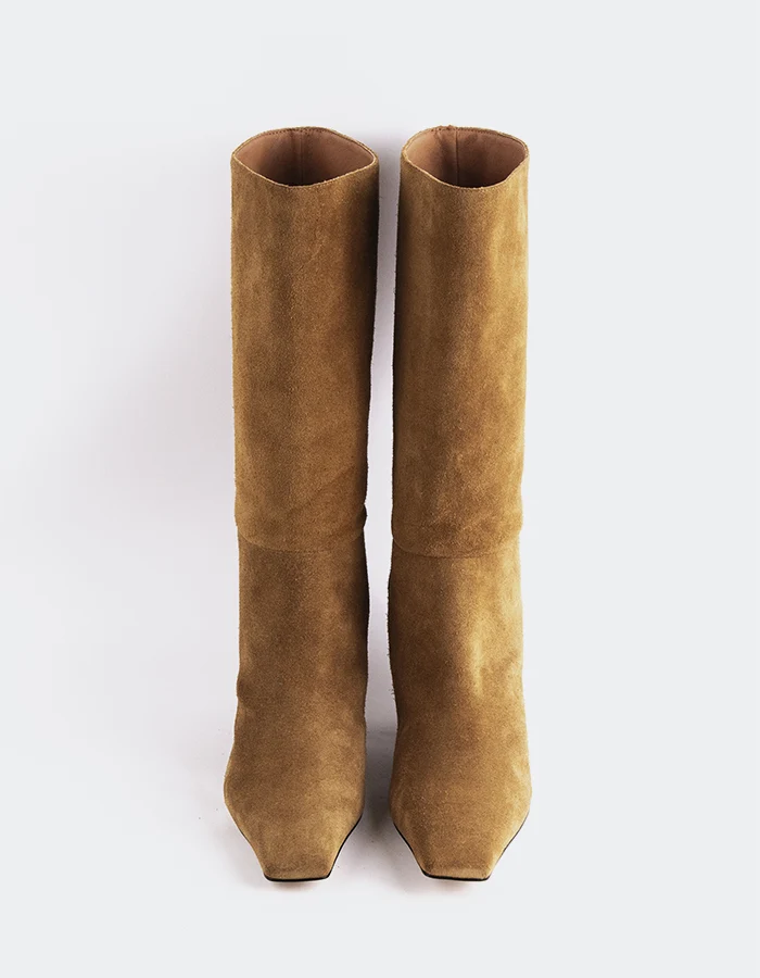 Renesme Camel Suede