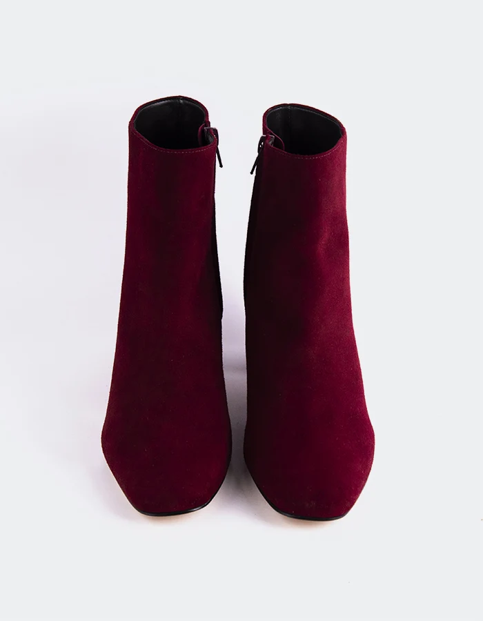 Gracyn Burgundy Suede