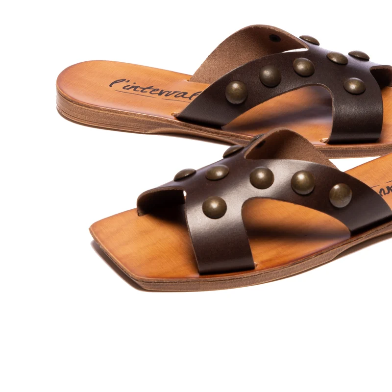 Tama Brown Leather