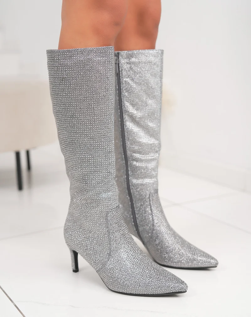 Bottes argentées à strass à bout pointu et talon aiguille