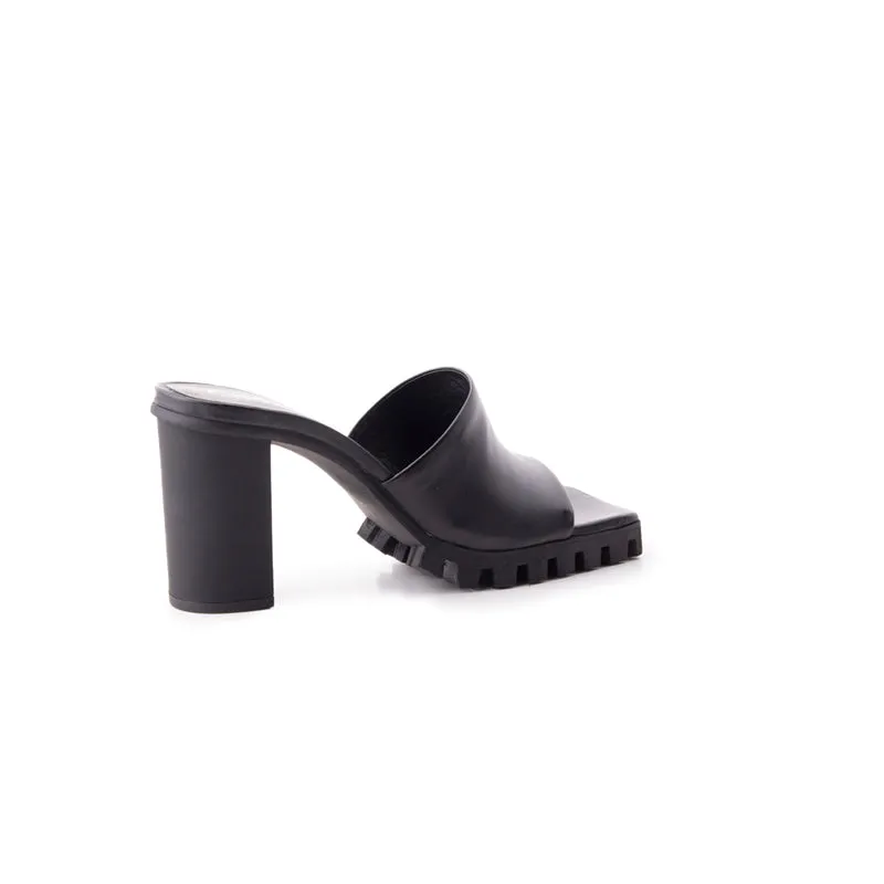 Narda Black Leather