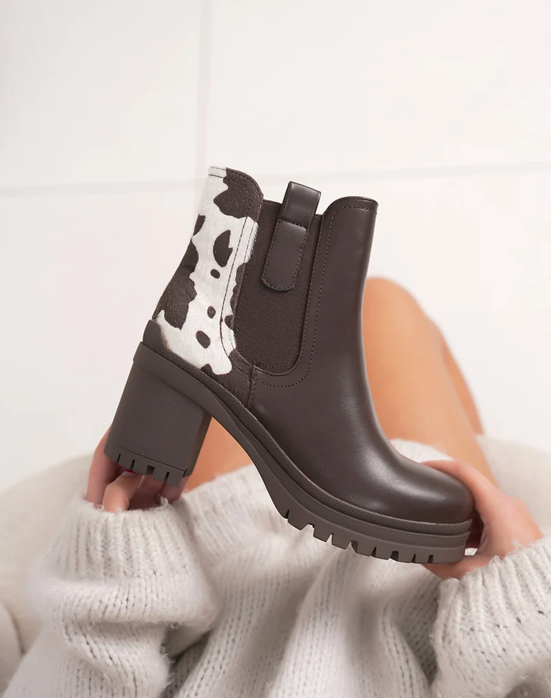 Bottines femme marron élégantes style chelsea à plateforme crantée et détail vachette