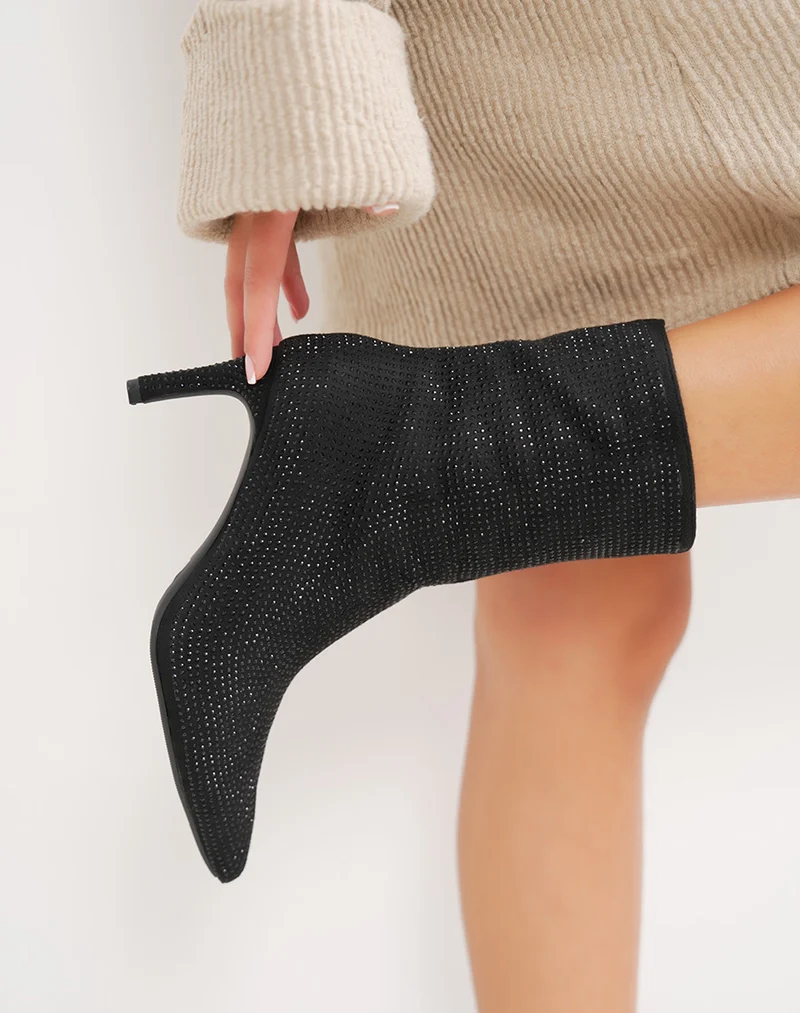 Bottines noires à strass à bout pointu et talon aiguille