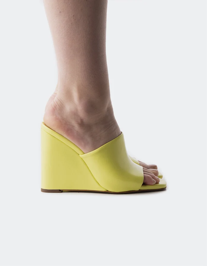 Minerva Yellow Leather
