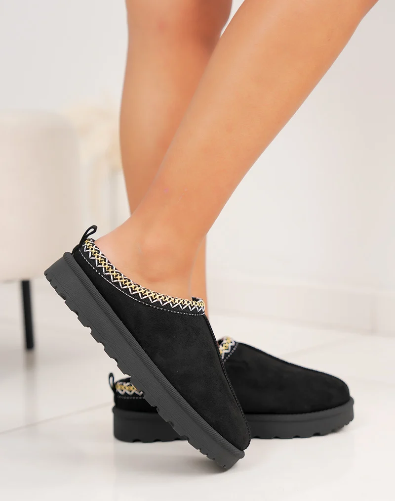 Mules femme noires élégantes en suédine avec liseré rayé et intérieur fourré