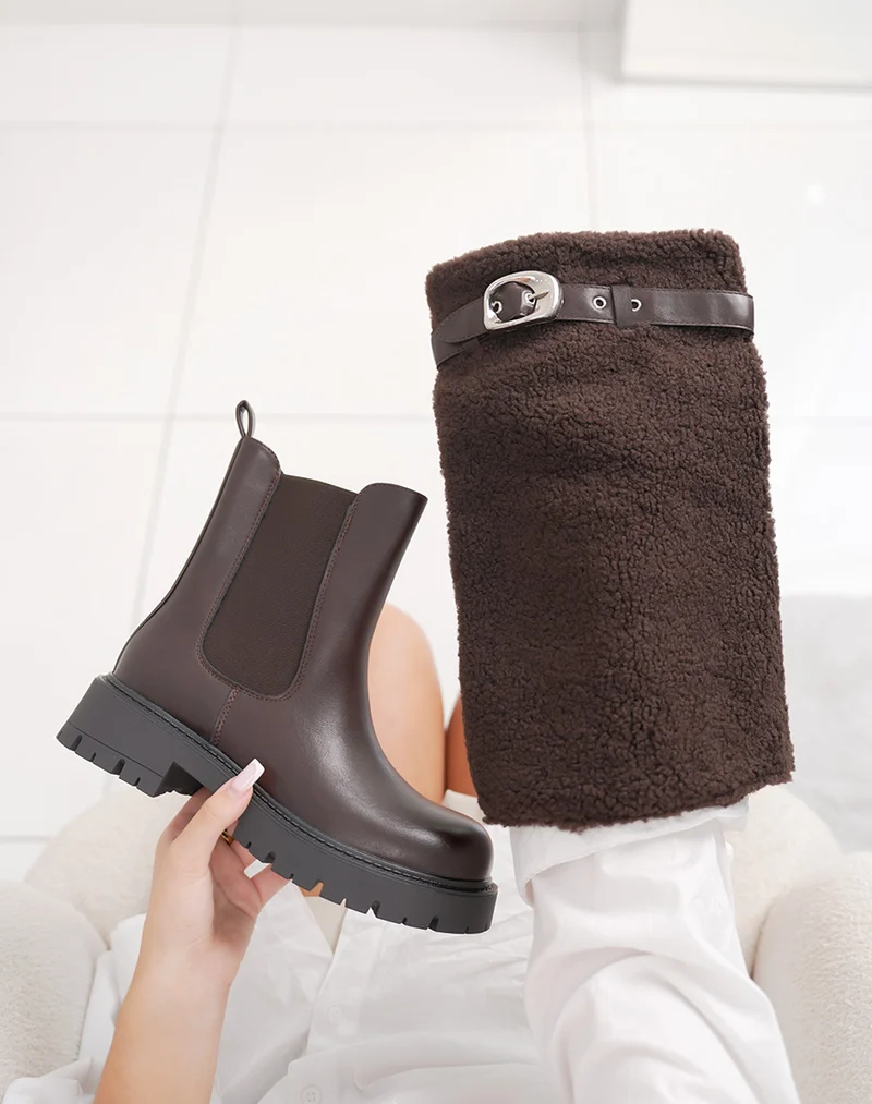 Bottines femme marron élégantes à semelle crantée avec revers moumoute amovible