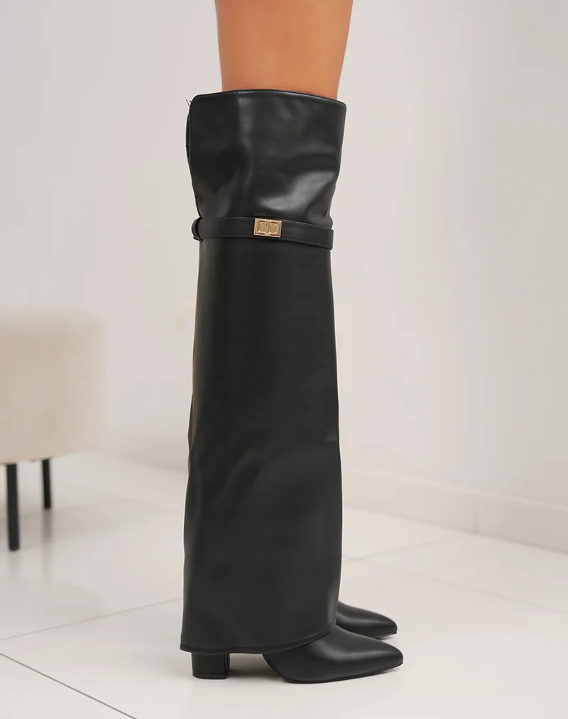 Cuissardes noires à talons carrés – Bout pointu – Femme tendance hiver
