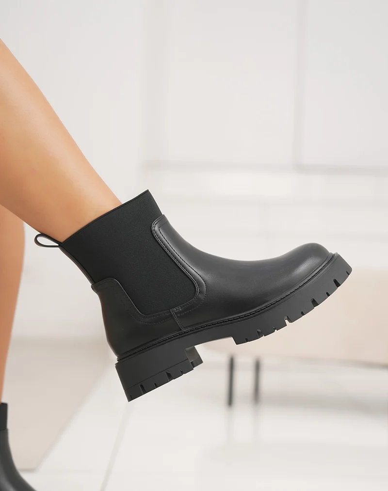 Bottines Chelsea noires fourrées – Semelle crantée