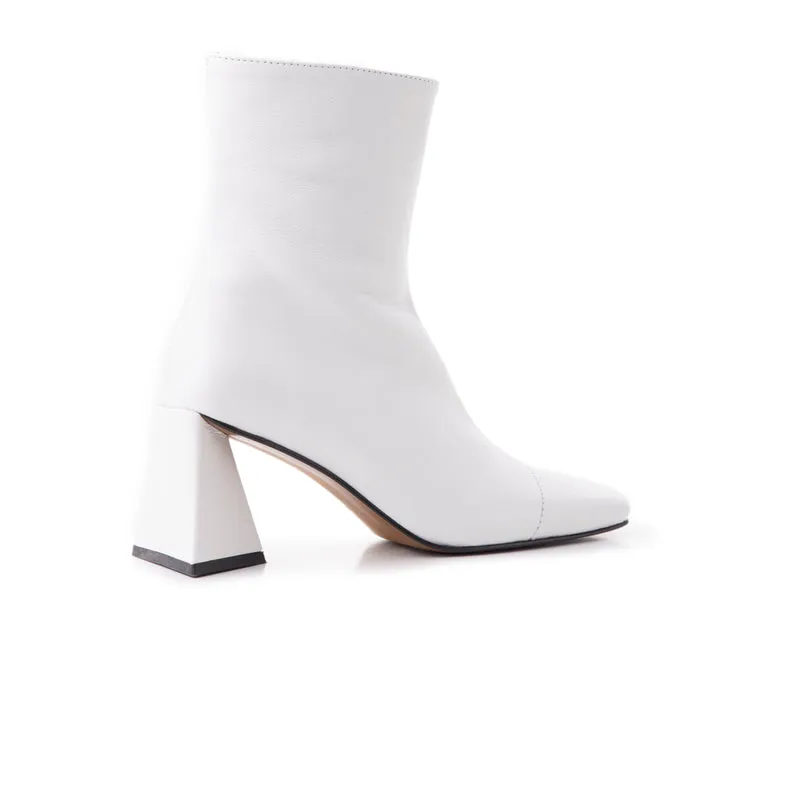 Horgen White Leather