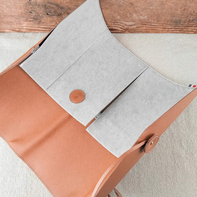 Étui en cuir 8 couteaux Opinel
